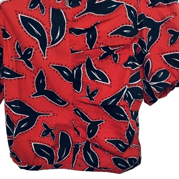 (1586) Walter Baker Fiona Print Short Sleeve Ruched Top Size Small - Picture 4 of 14